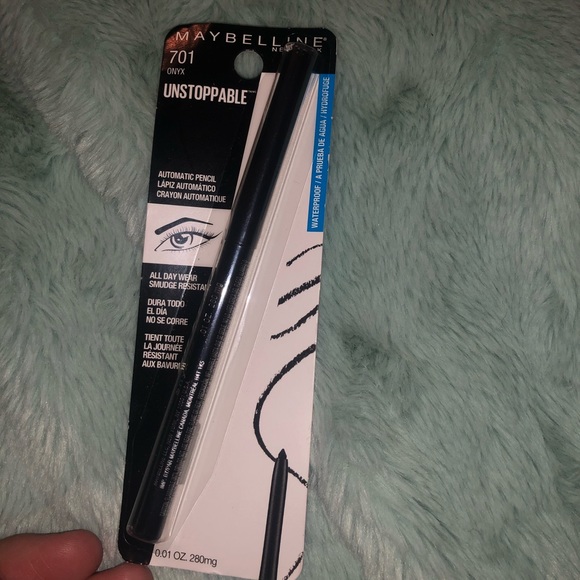 5 for $25 Maybelline Unstoppable Eyeliner - Picture 1 of 2